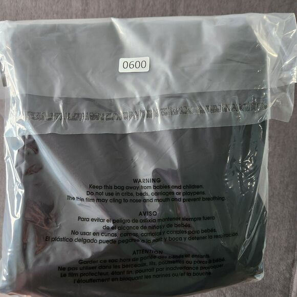 Dockers Pants Womens Size 4 Black Khaki Straight Leg - Picture 7 of 7